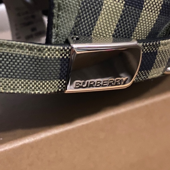 Burberry Icon Check Baseball Cap Green - Picture 5 of 8